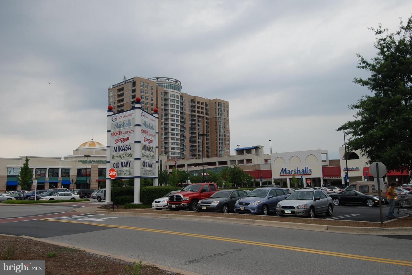 TWINBROOK FOREST - Residential Lease