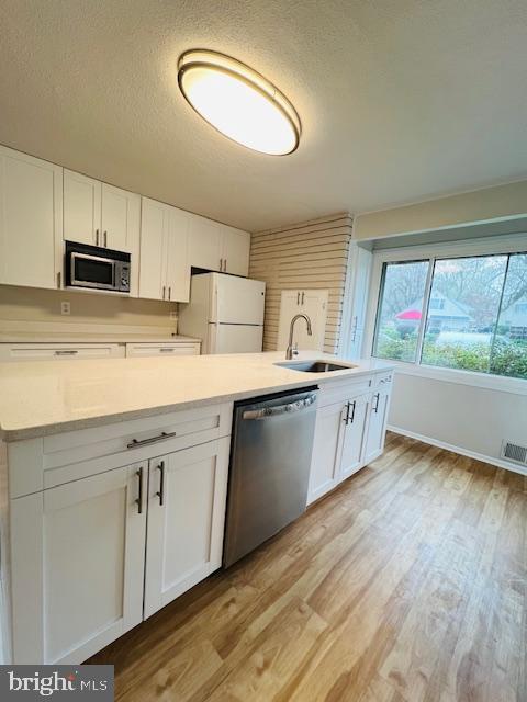 TWINBROOK FOREST - Residential Lease