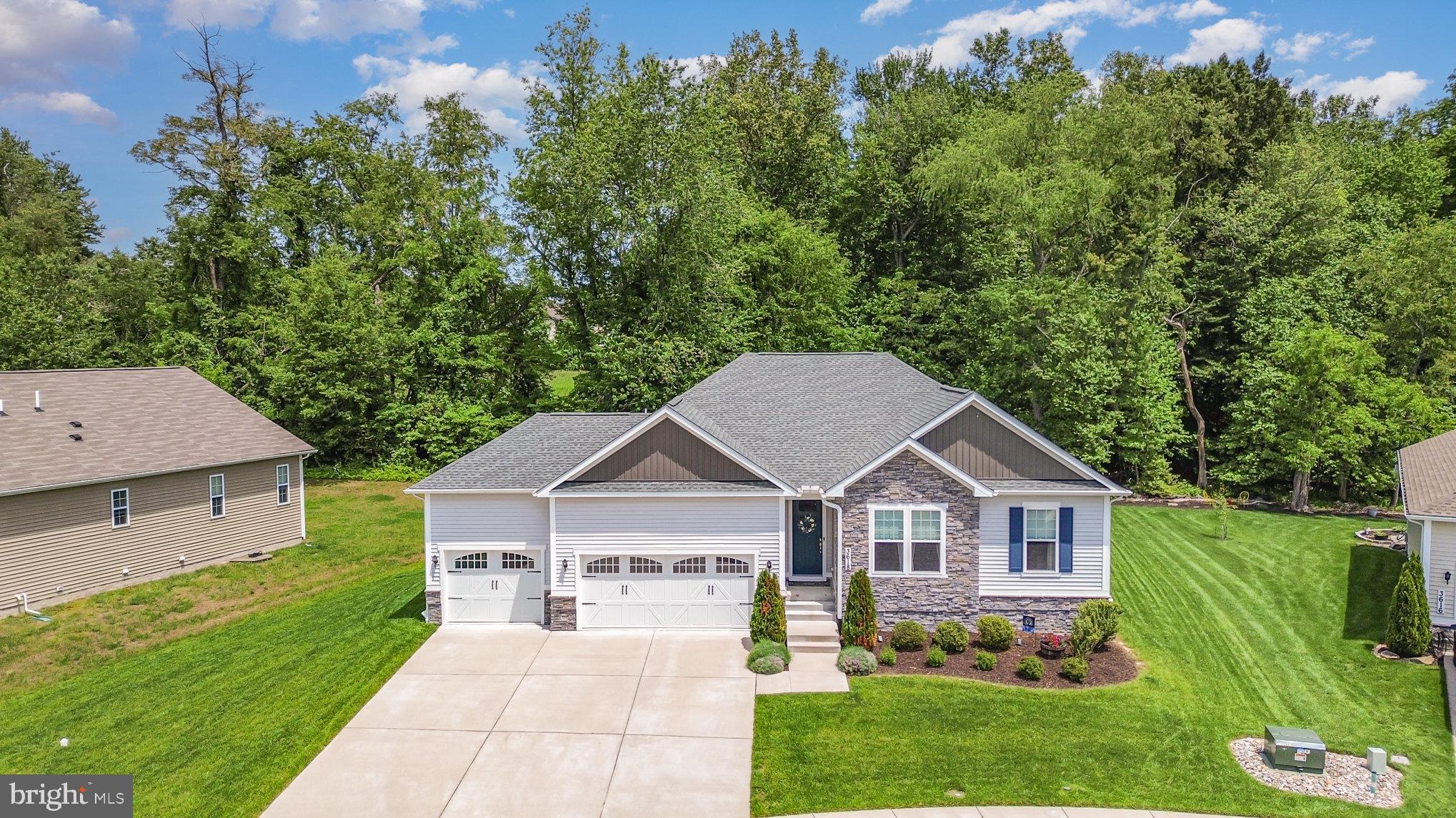 EAGLES REST - Residential