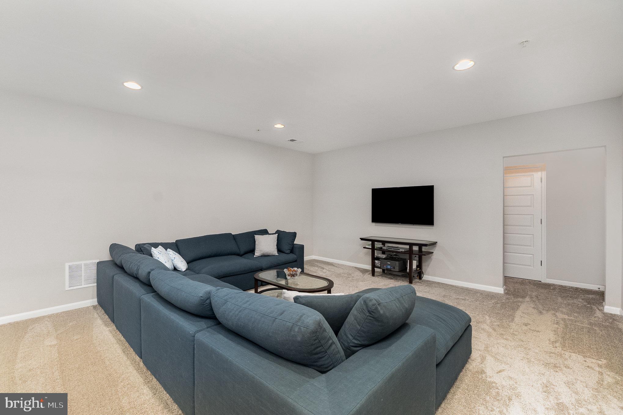 EAGLES REST - Residential