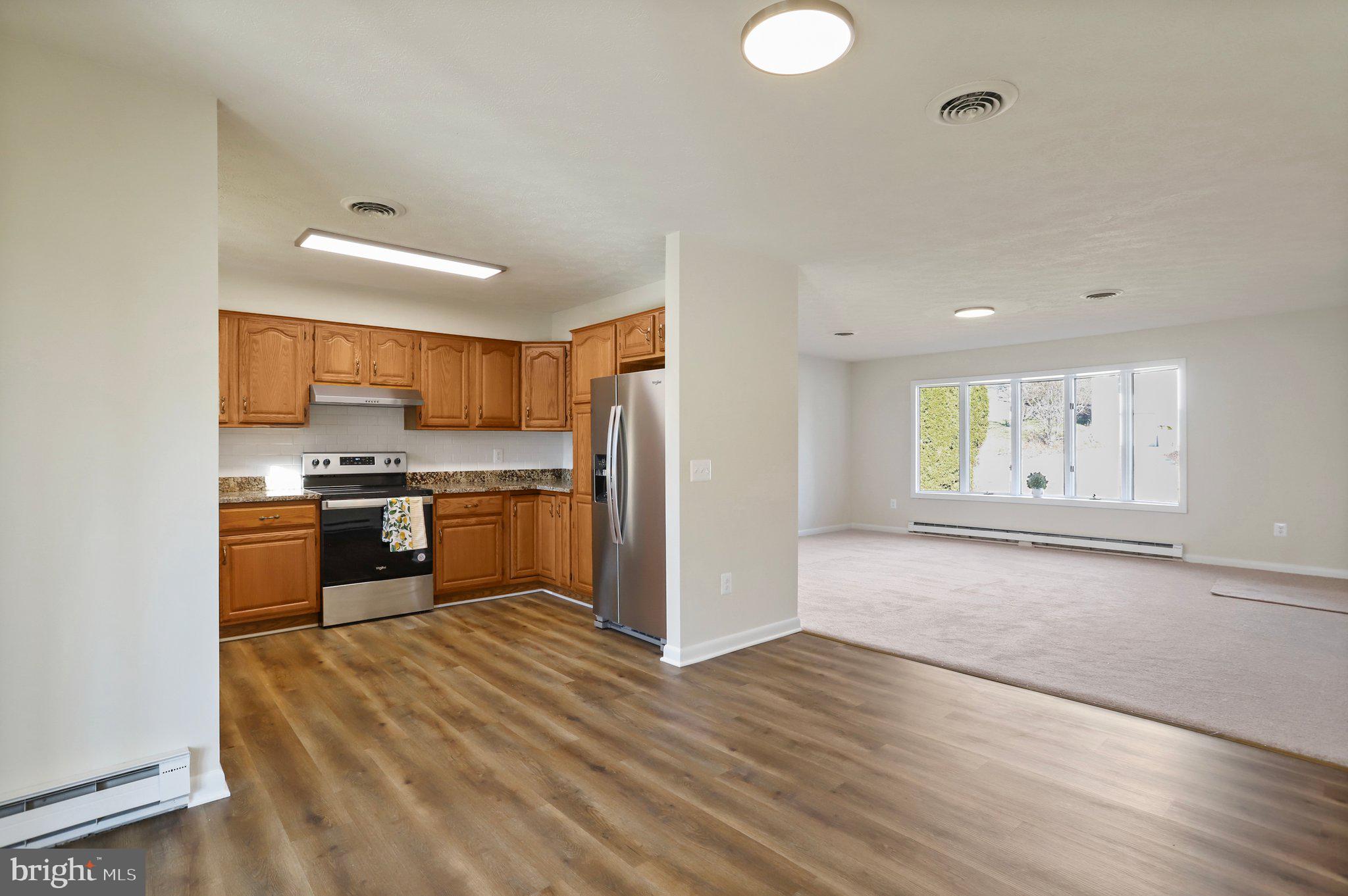 MOUNTAIN VIEW ACRES - Residential