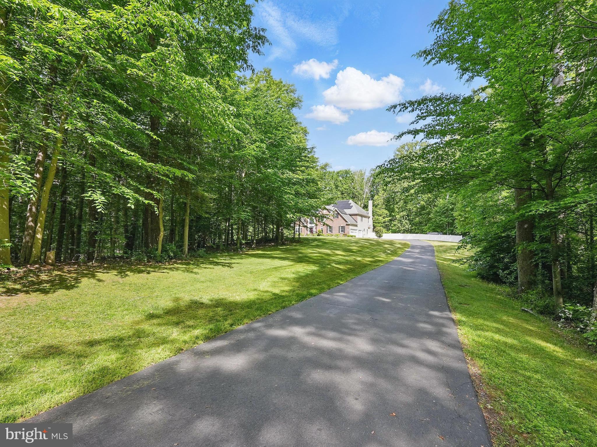 8108 SPRUCE VALLEY LANE