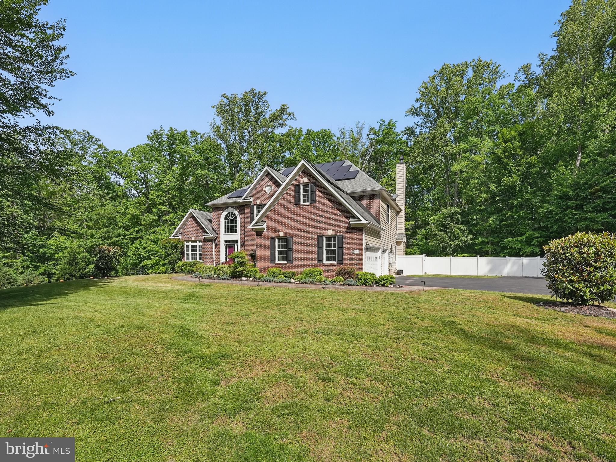 8108 SPRUCE VALLEY LANE