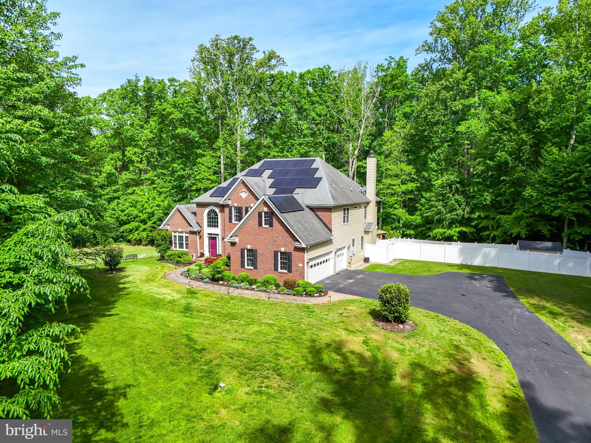 8108 SPRUCE VALLEY LANE
