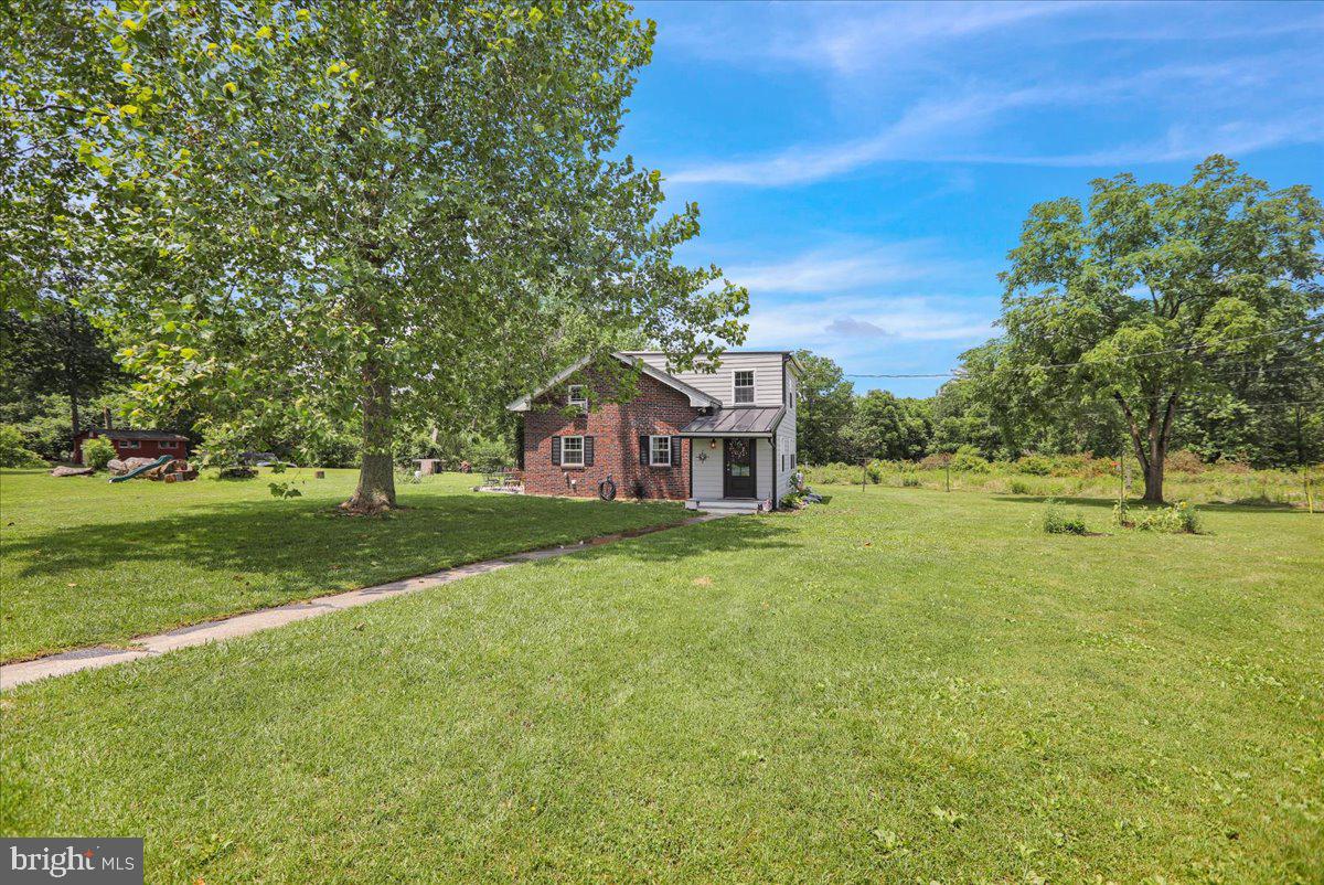 242 SNYDER ROAD