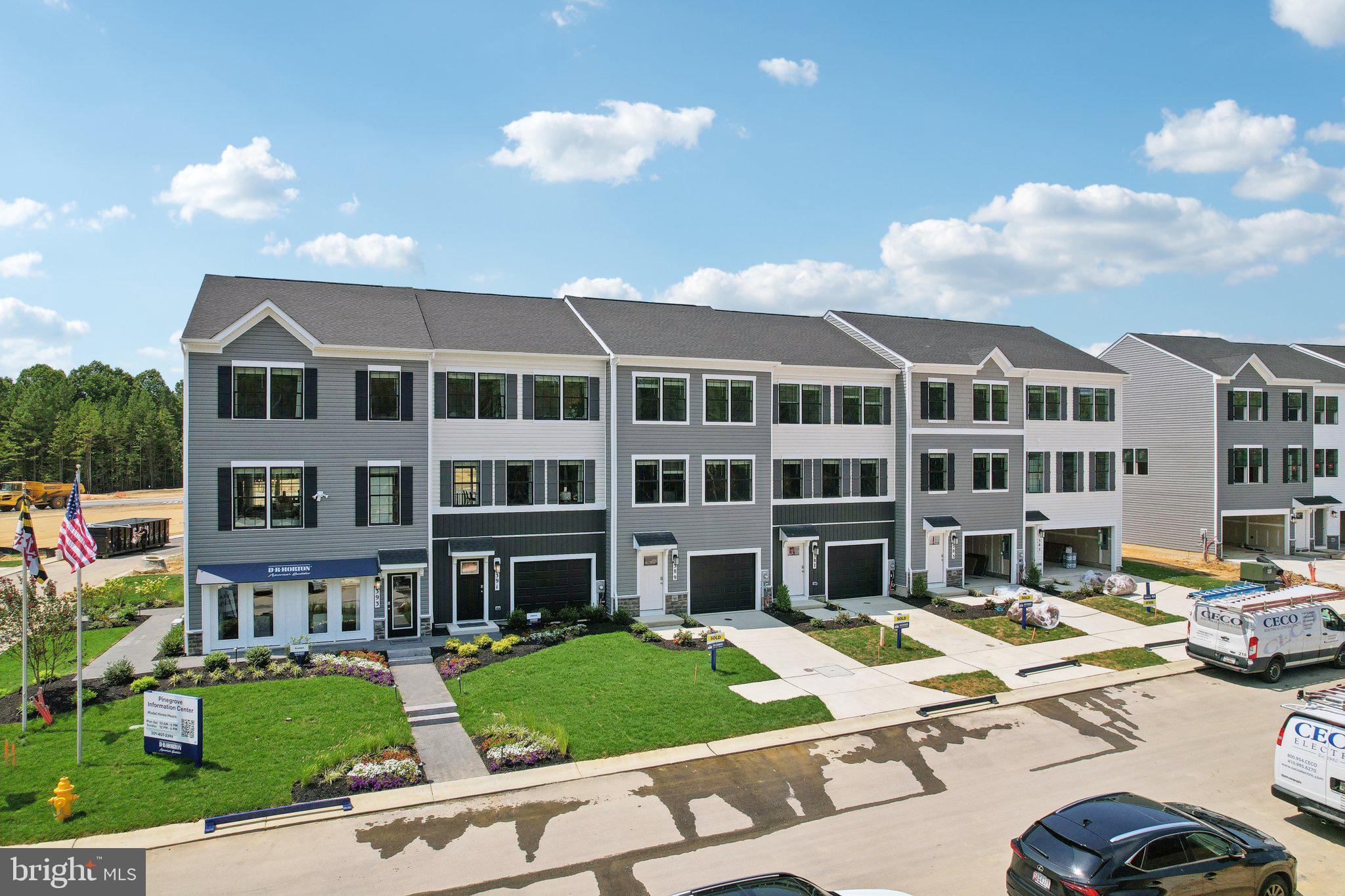 PINEGROVE - Residential