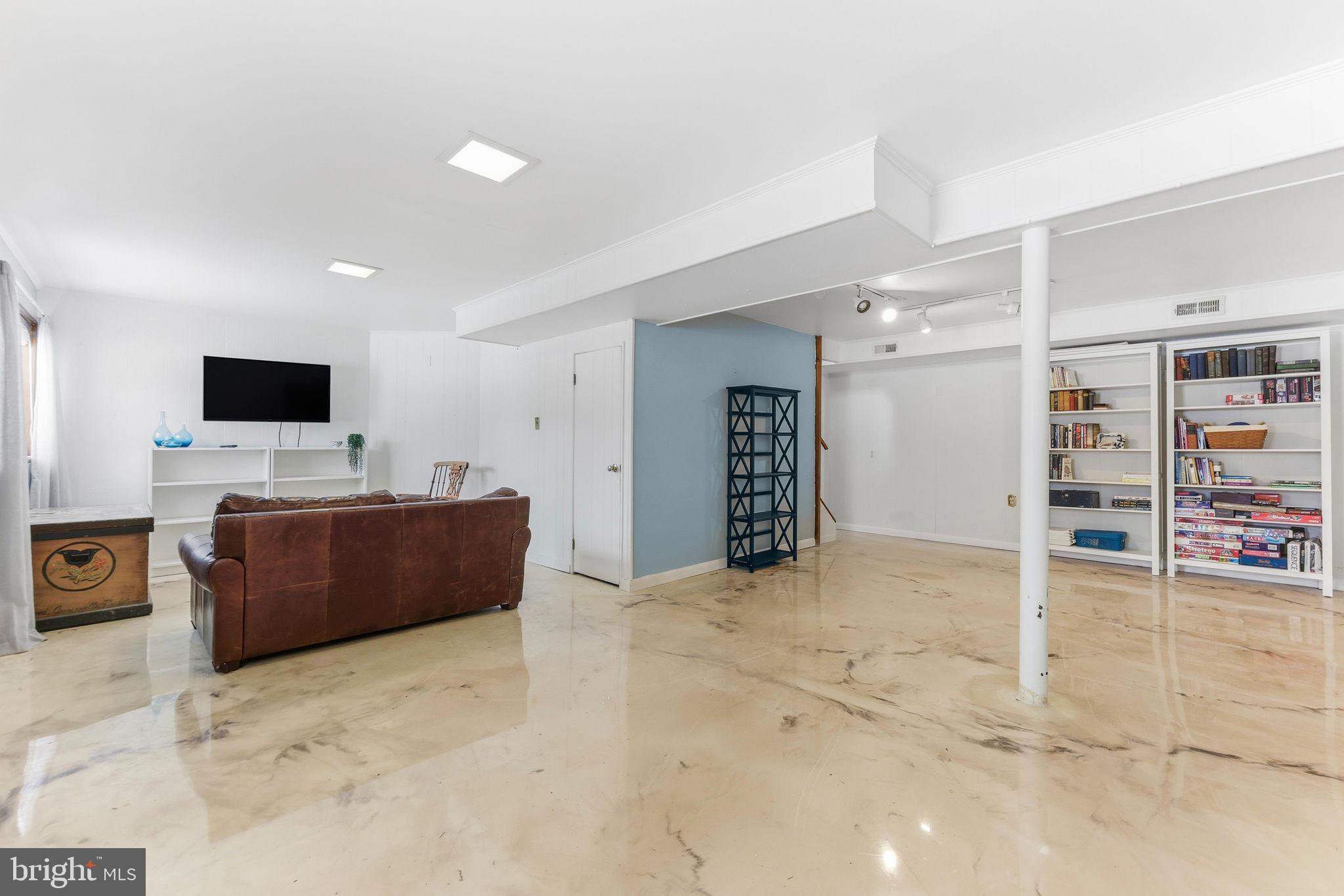 VALLEY WOOD - Residential