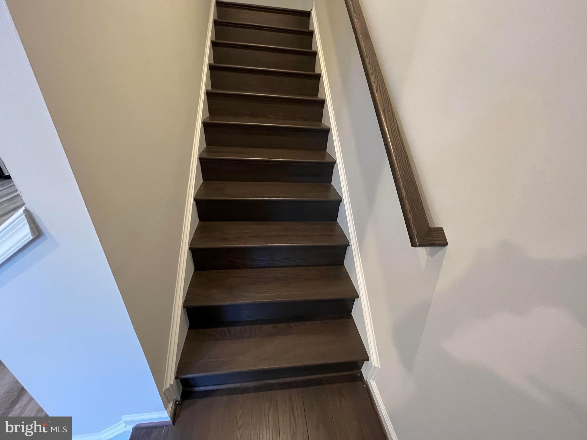 CENTURY ROW - Residential Lease