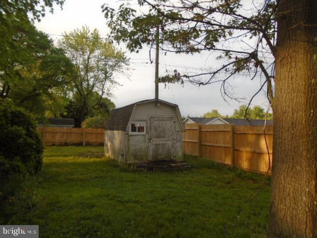 RIVIERA ISLE - Residential