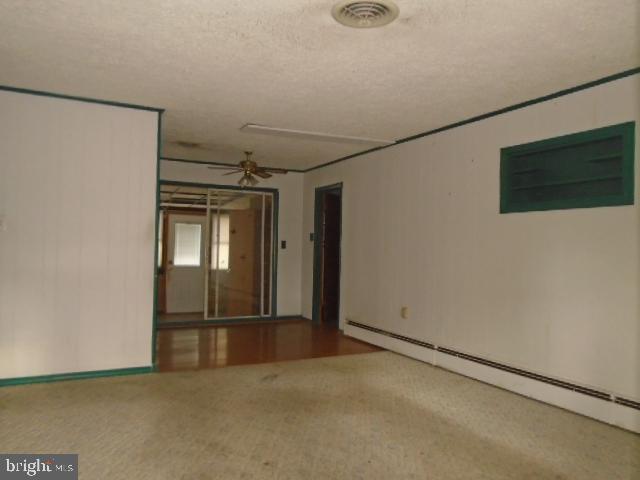 RIVIERA ISLE - Residential