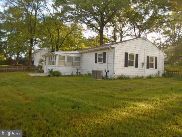 RIVIERA ISLE - Residential