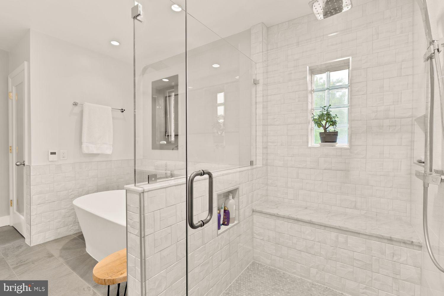 KENWOOD PARK - Residential