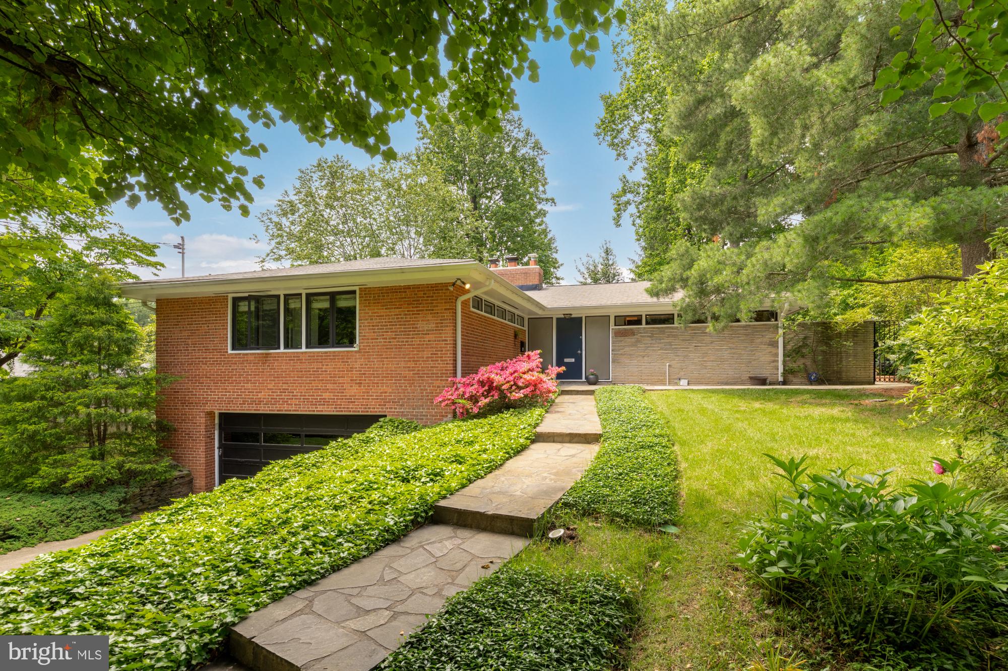 KENWOOD PARK - Residential