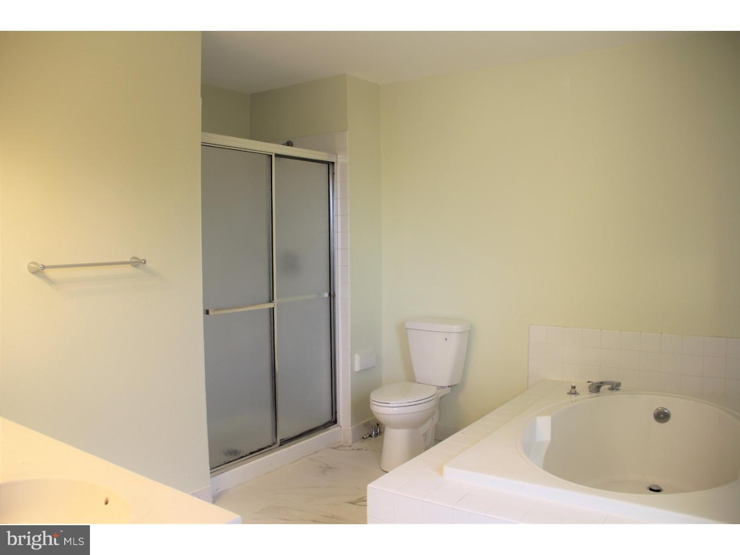 CENTER POINT FARM - Residential