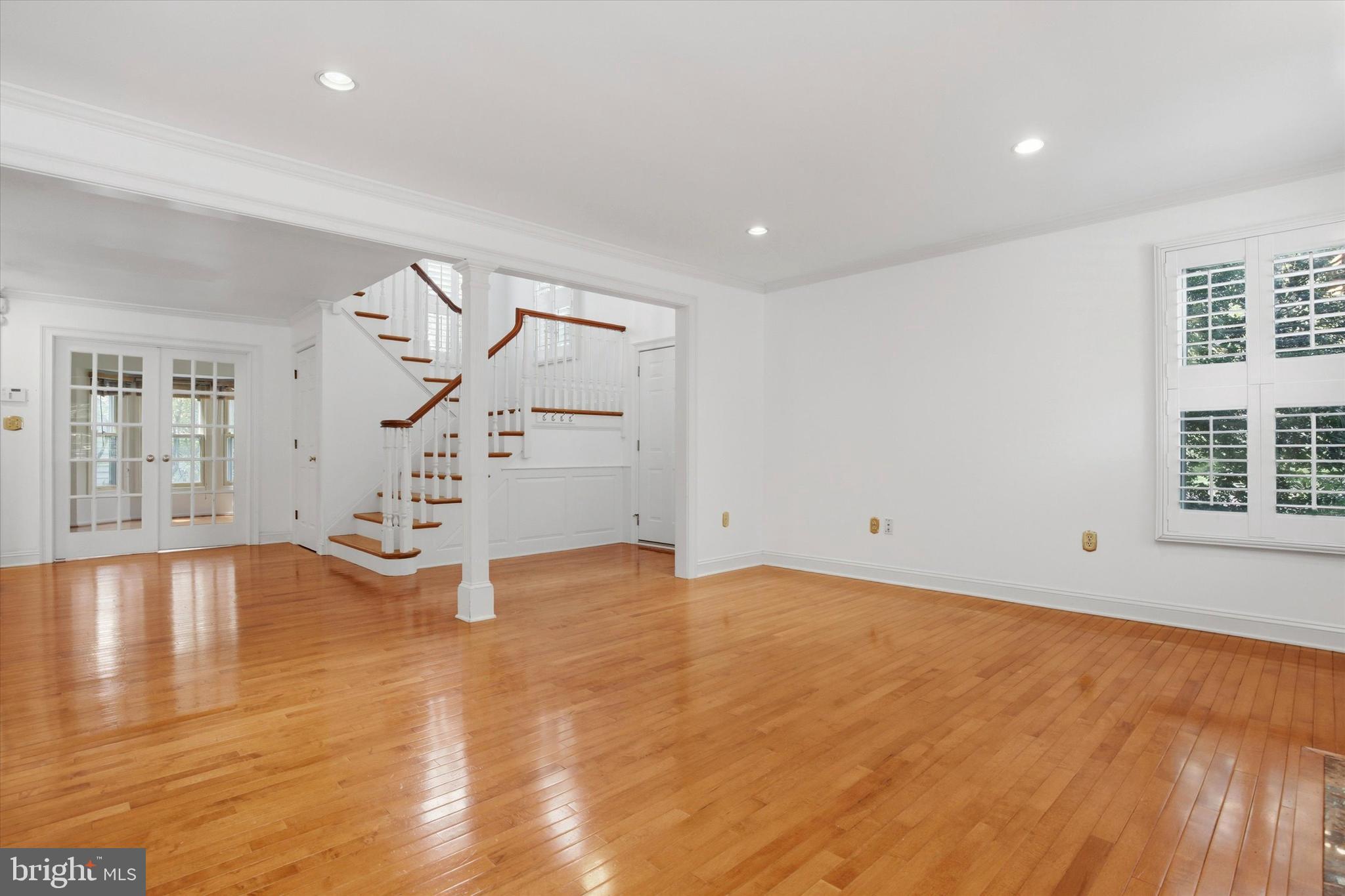 61 HARLOW CIRCLE