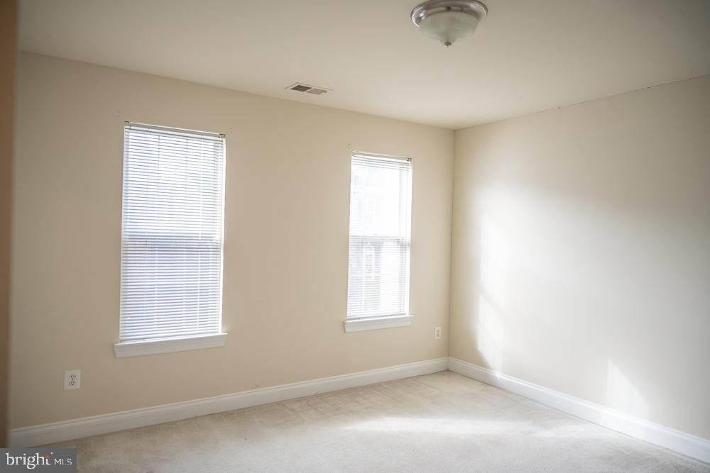 CAMERON STATION - Residential Lease