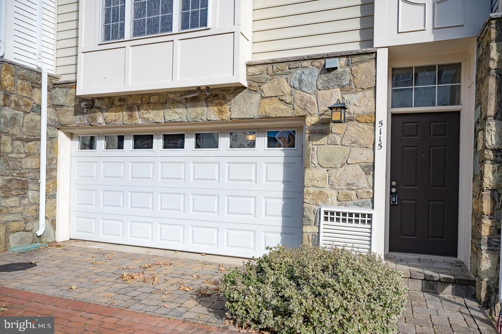 CAMERON STATION - Residential Lease