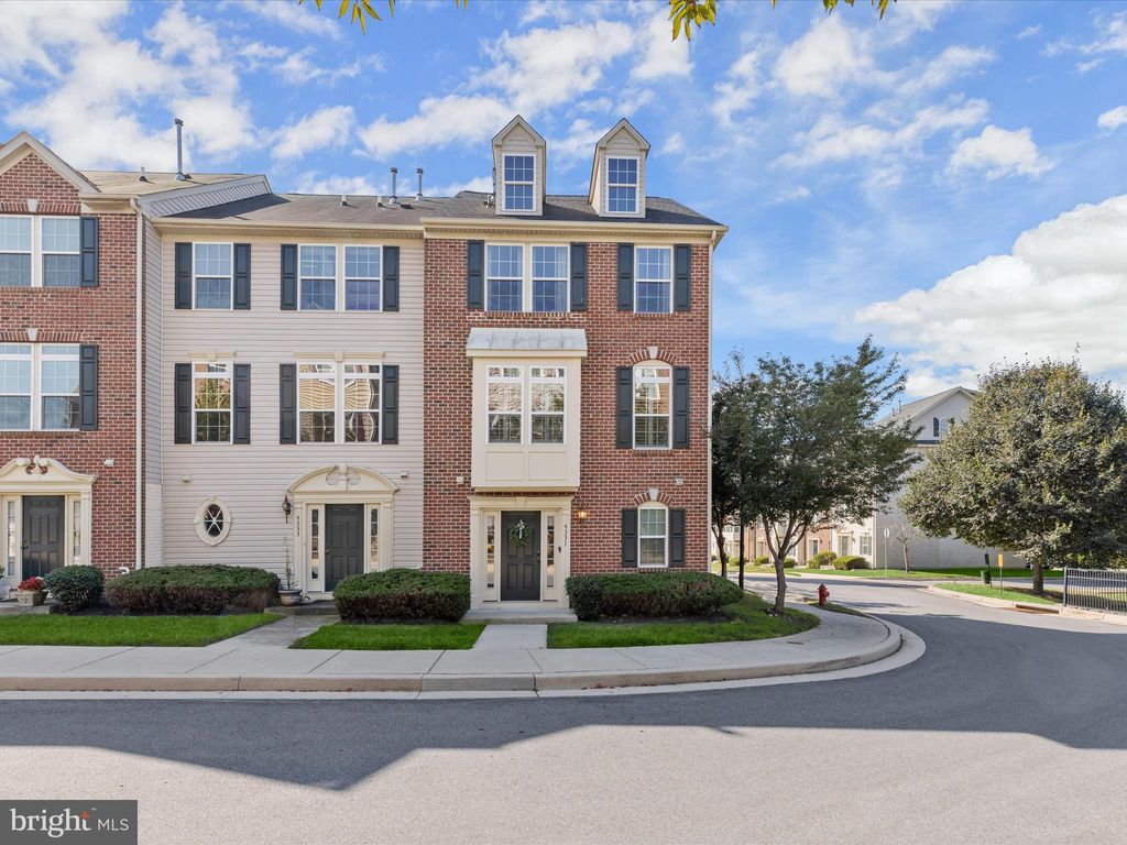 Photo of 9331 Paragon Way #9331, OWINGS MILLS, MD 21117 (MLS # MDBC2139608)