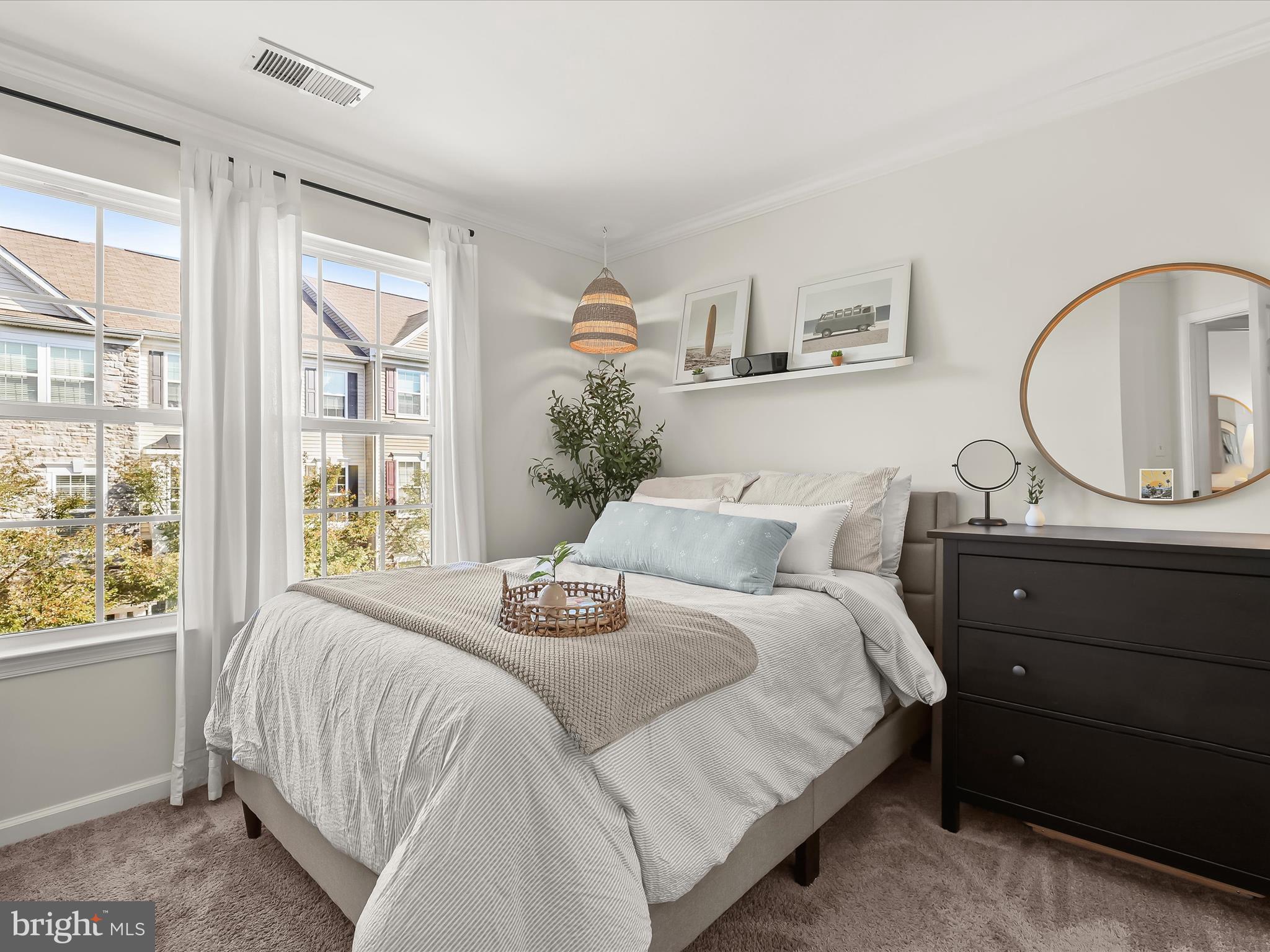 RED RUN VILLA - Residential