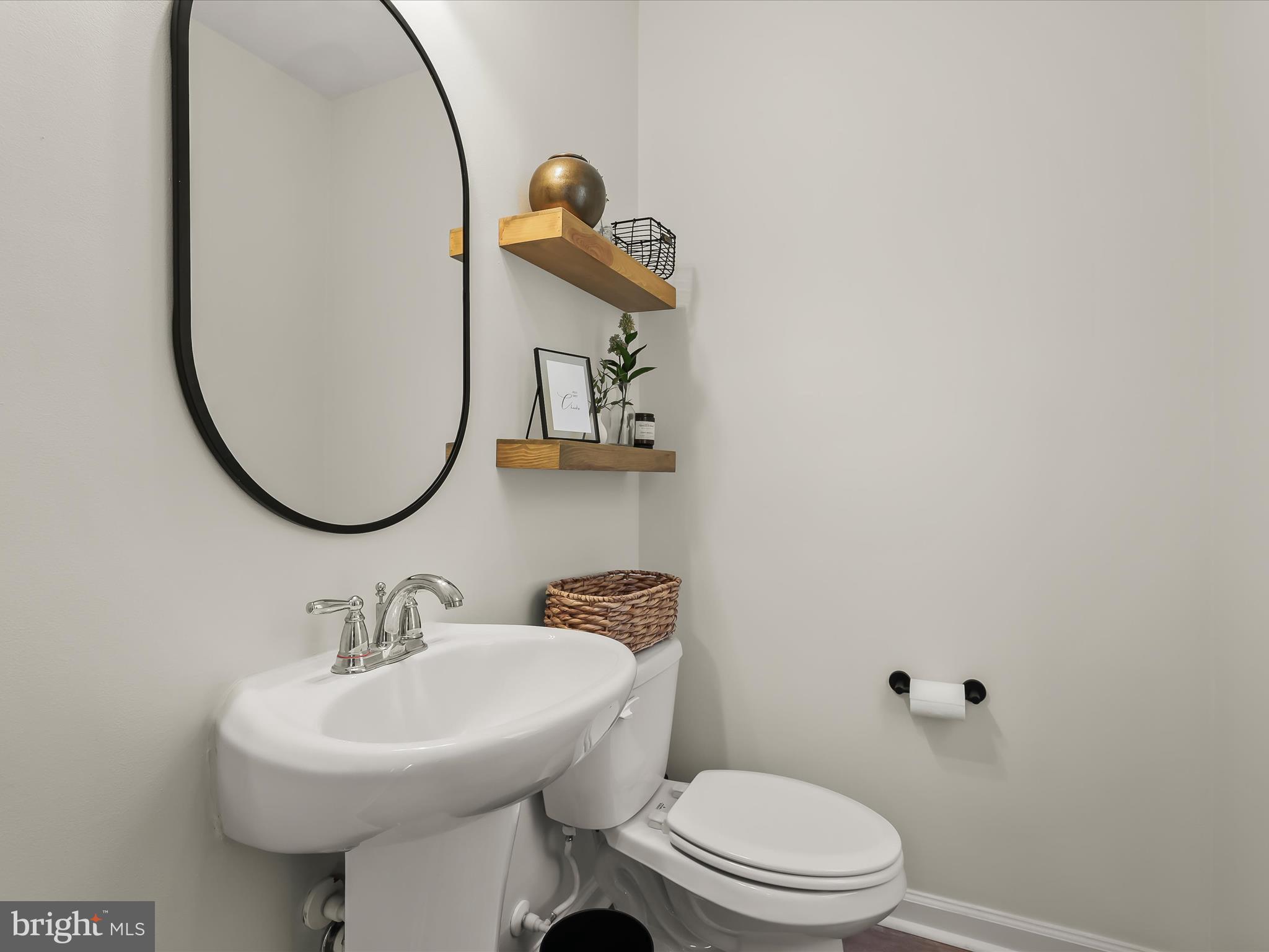 RED RUN VILLA - Residential