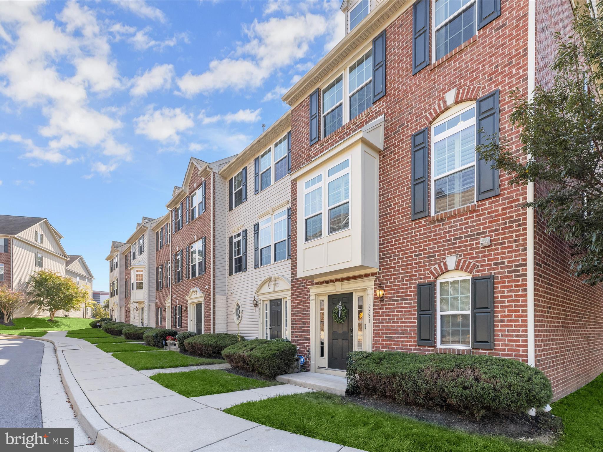 RED RUN VILLA - Residential