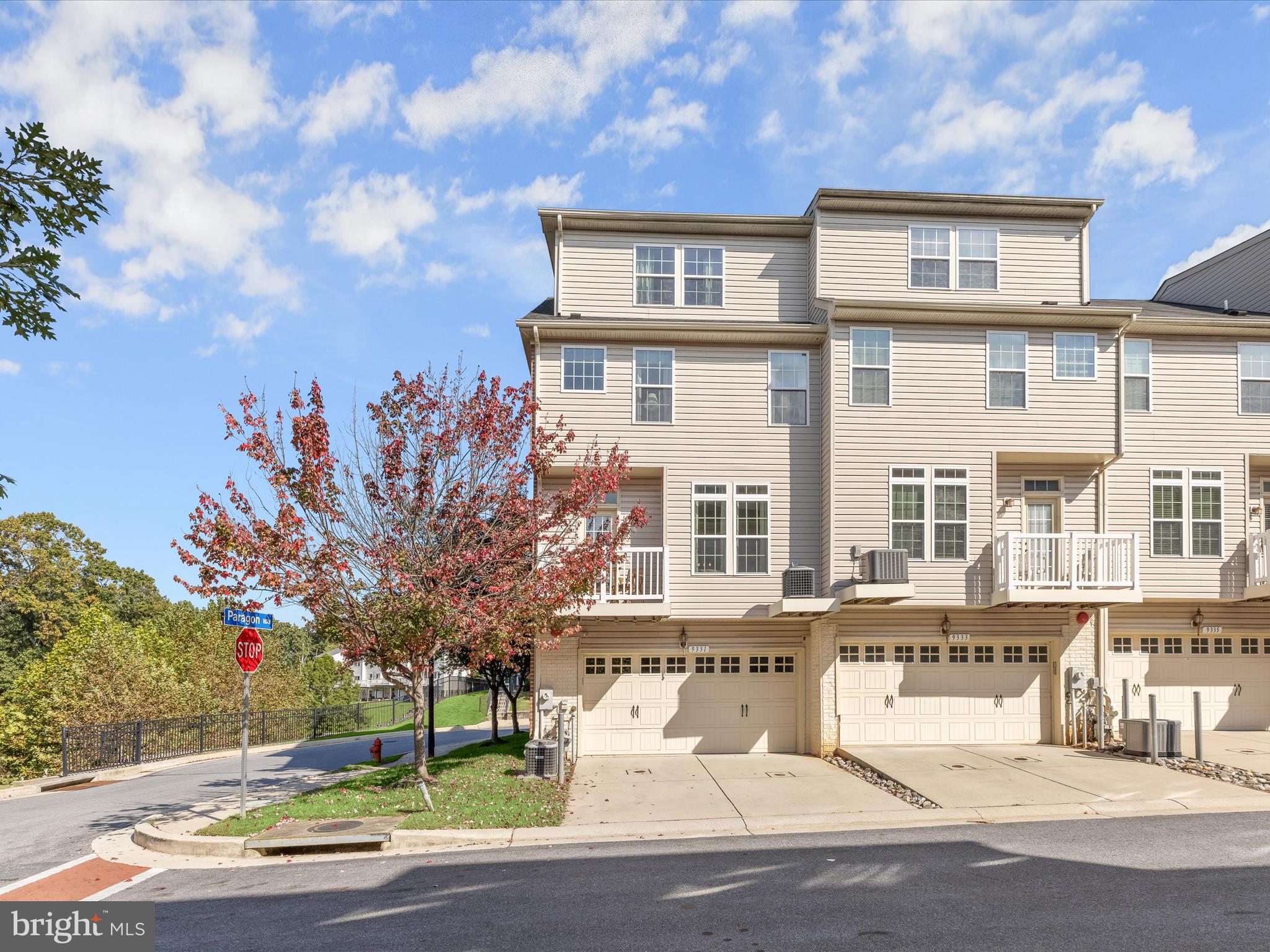 RED RUN VILLA - Residential