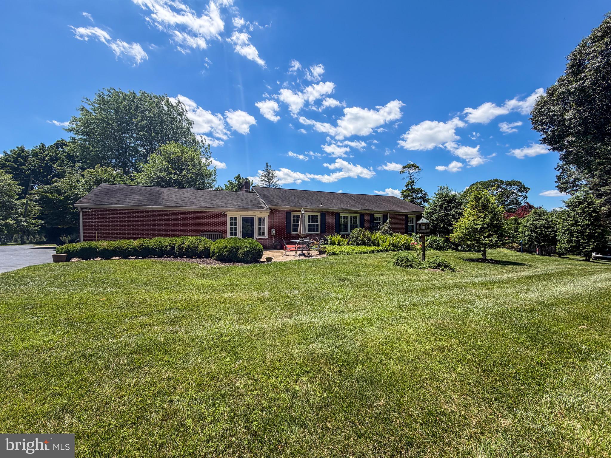 2445 STRASBURG ROAD