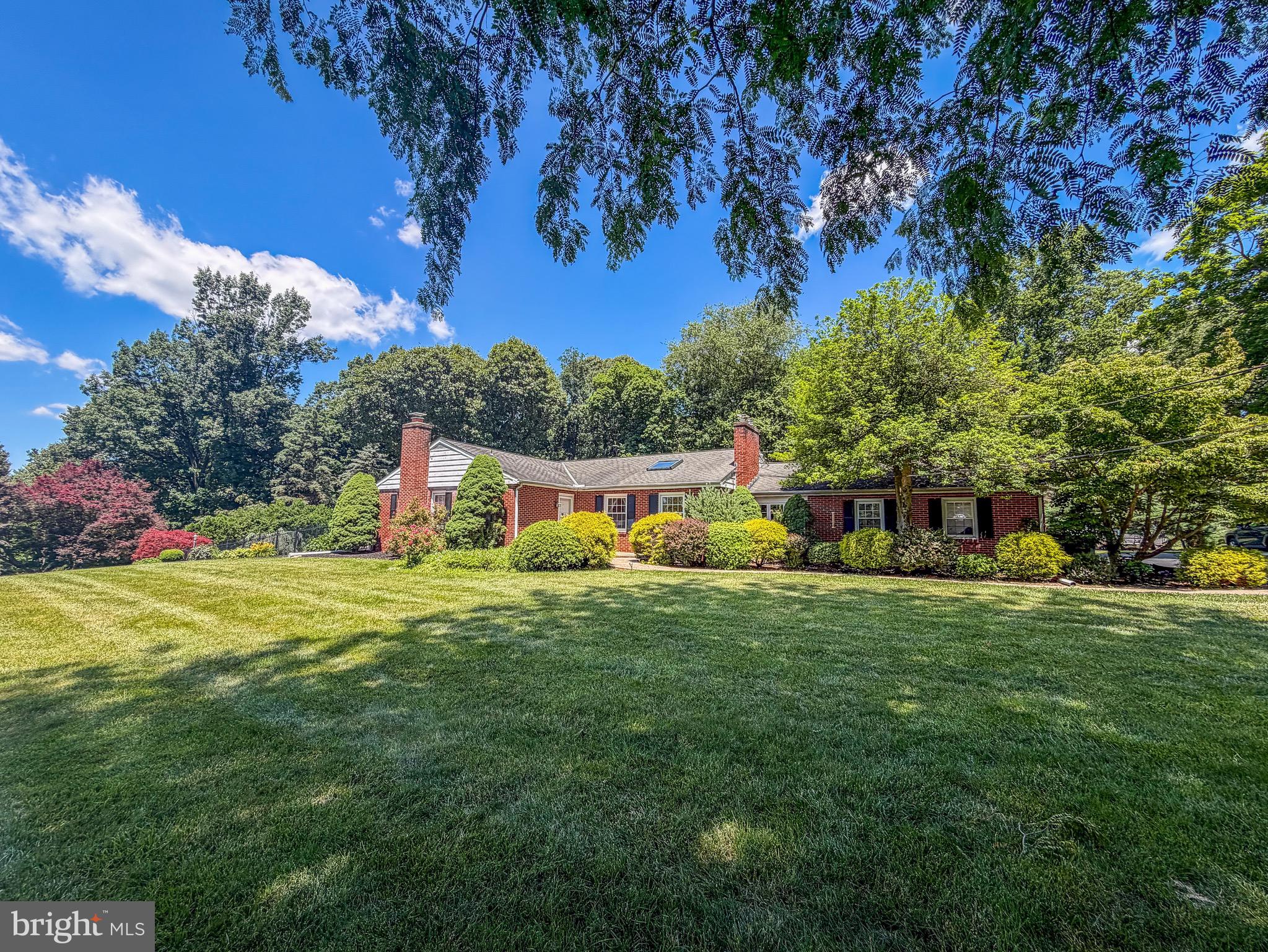 2445 STRASBURG ROAD