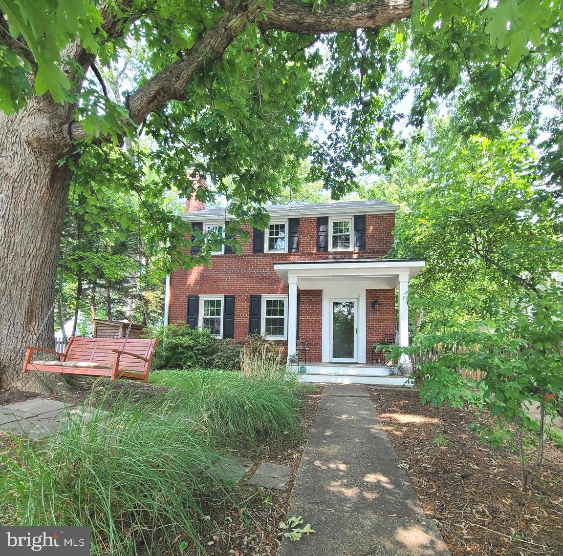 DOMINION HILLS - Residential Lease