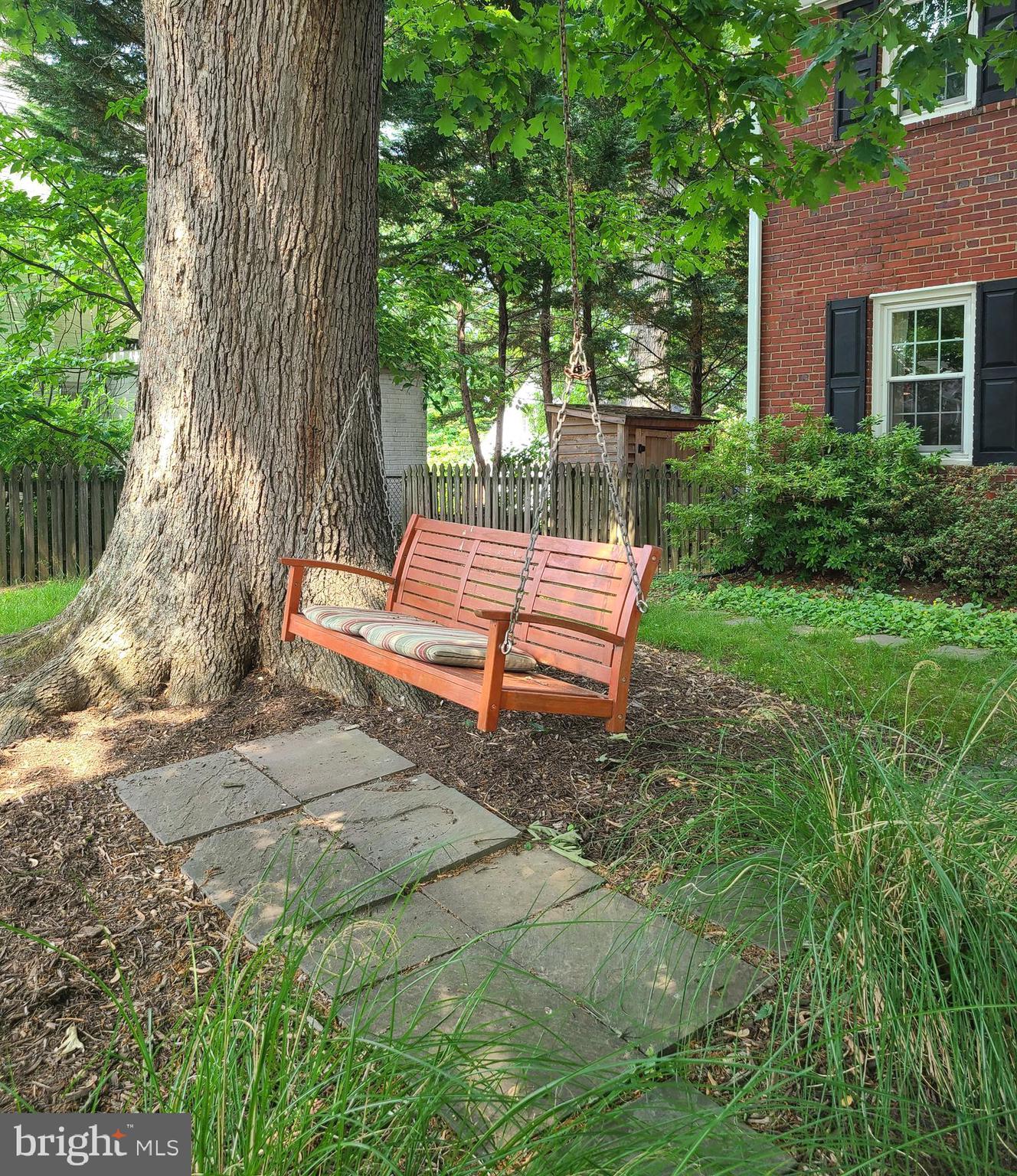 DOMINION HILLS - Residential Lease