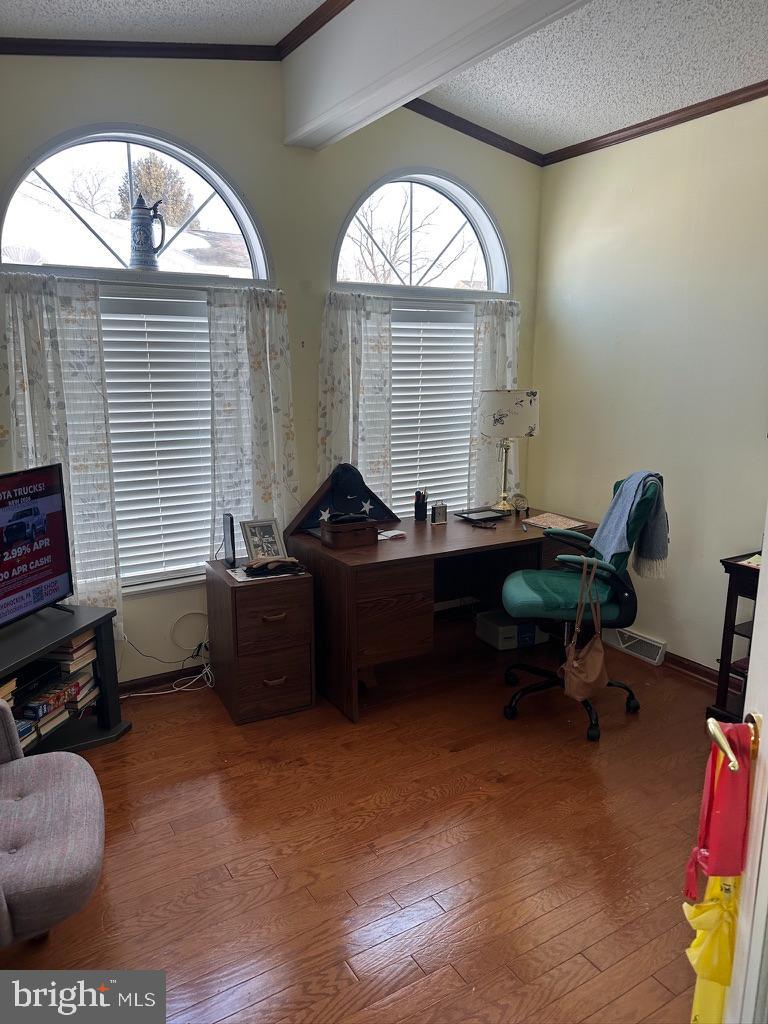 GWYNEDD WOODS - Residential