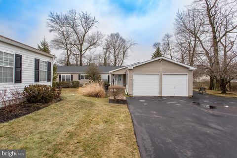 1113 HARVEST LANE NORTH WALES PA 19454