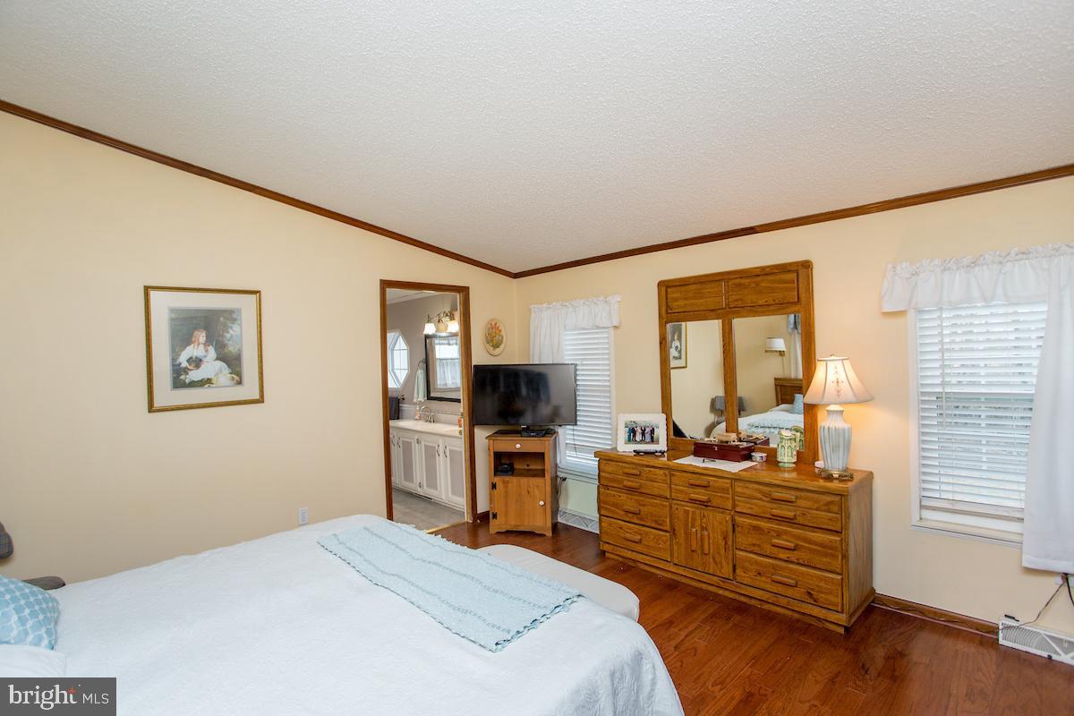 GWYNEDD WOODS - Residential