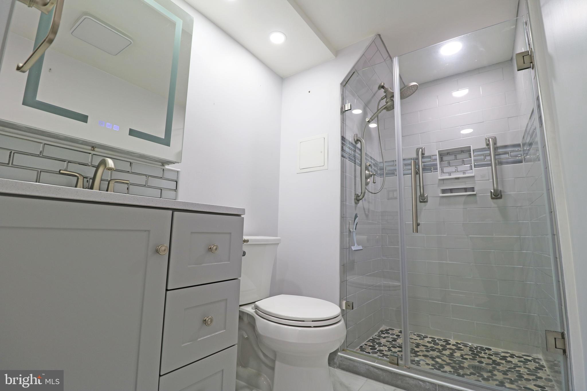 GREENHOUSE - Residential