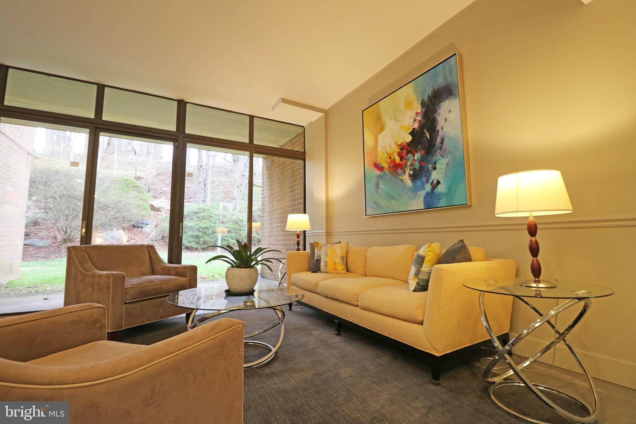 GREENHOUSE - Residential