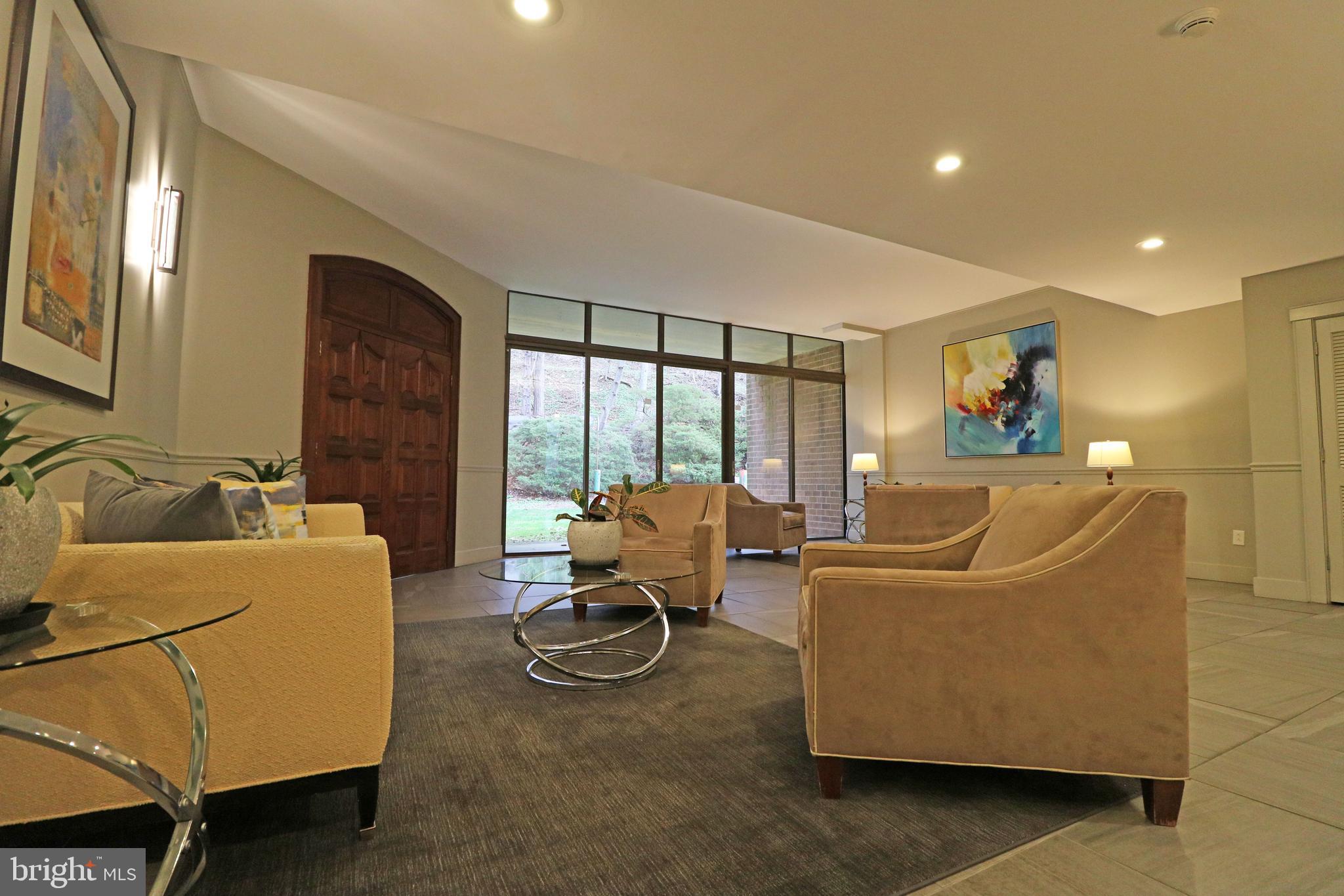 GREENHOUSE - Residential