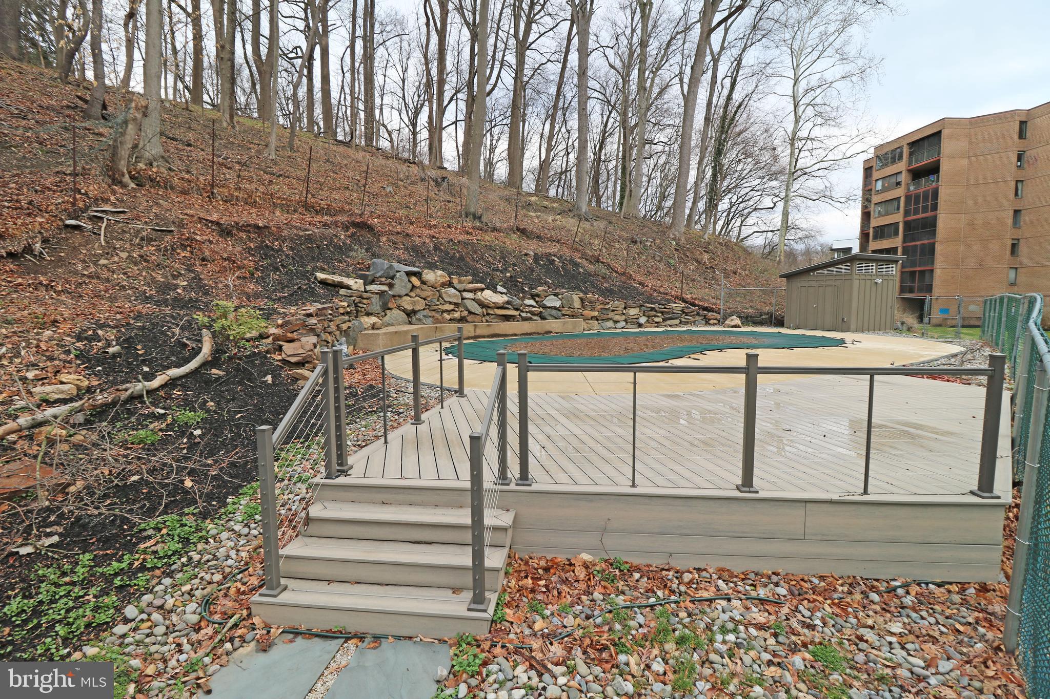 GREENHOUSE - Residential