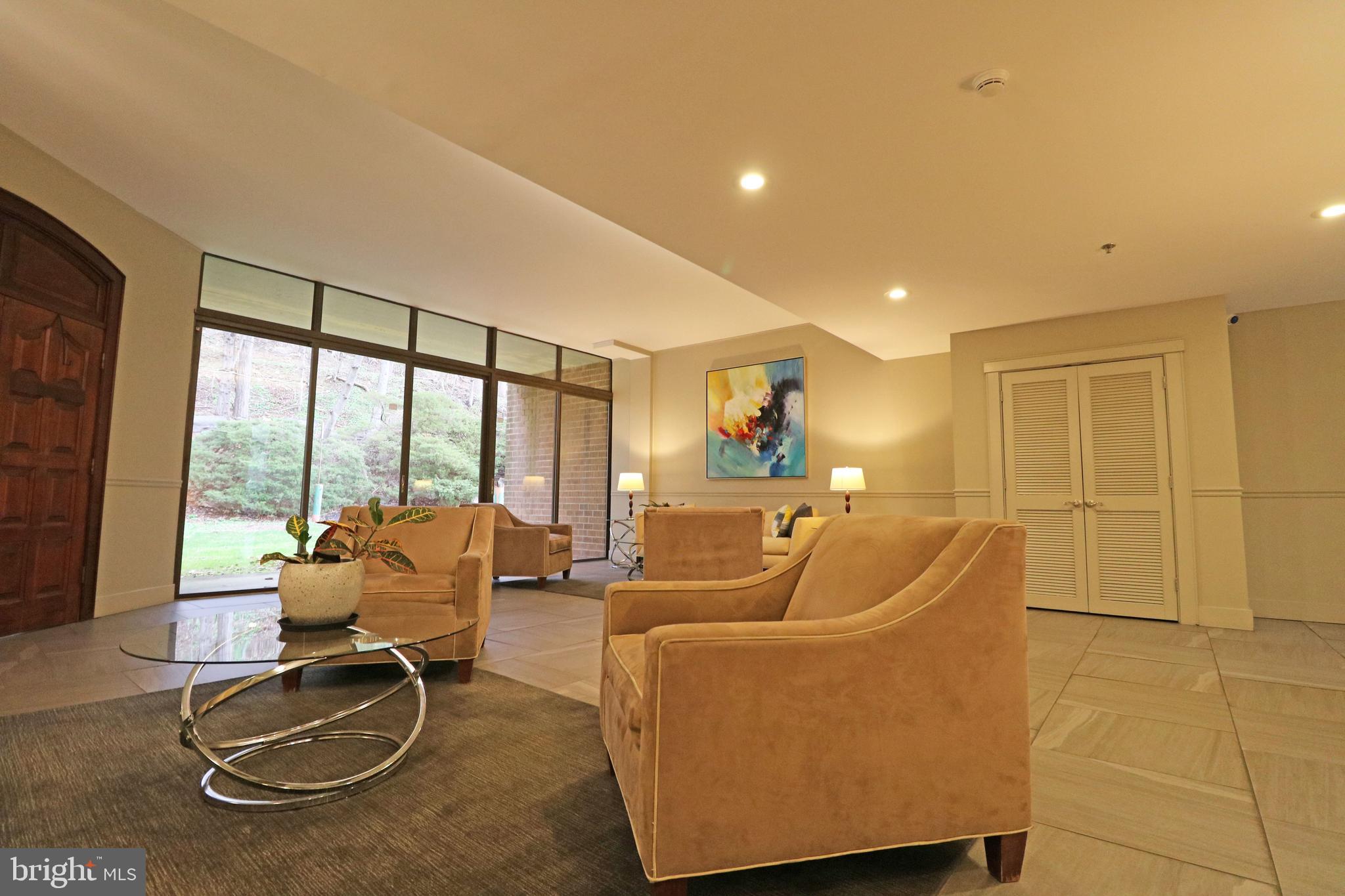 GREENHOUSE - Residential