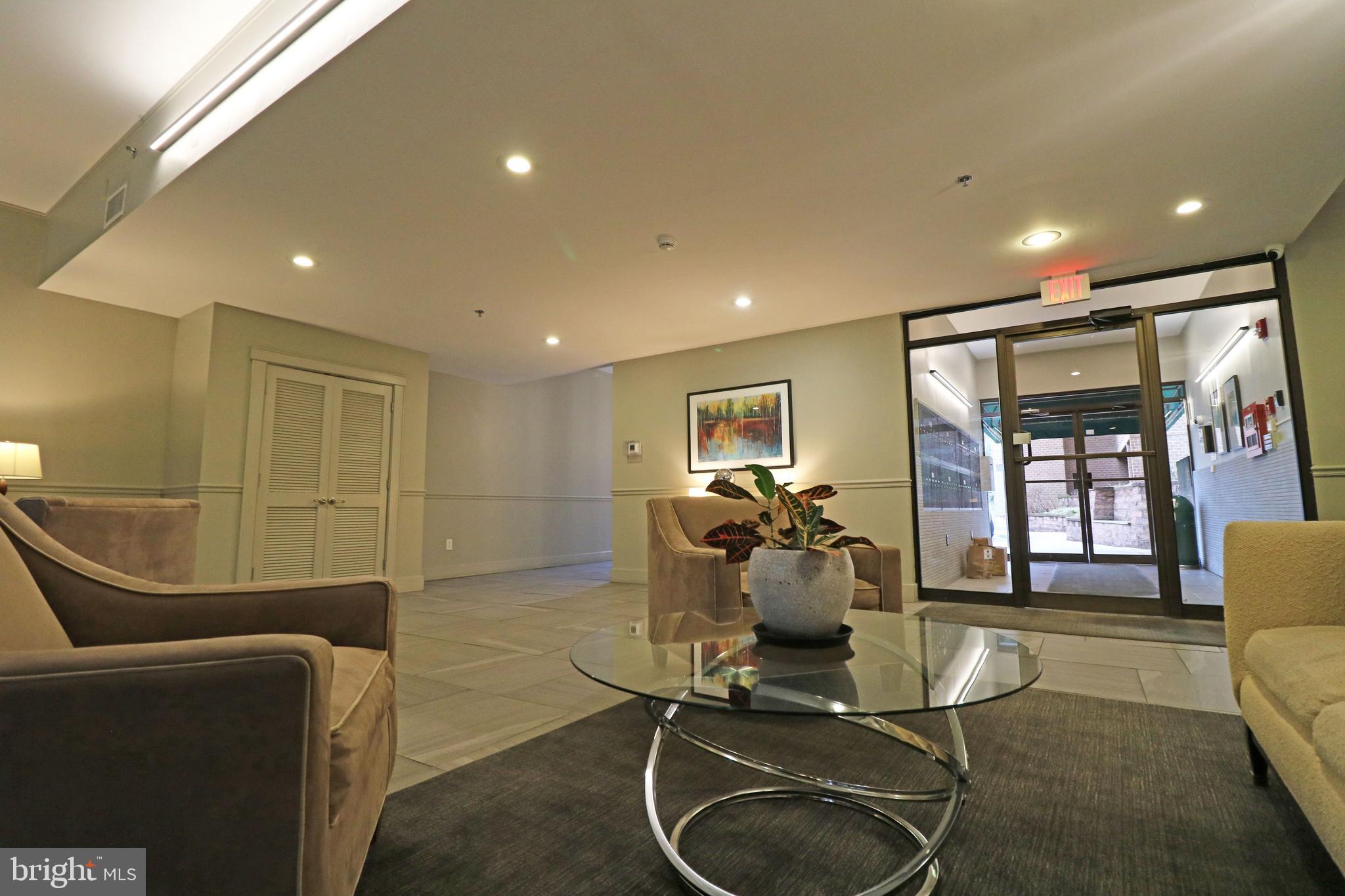 GREENHOUSE - Residential