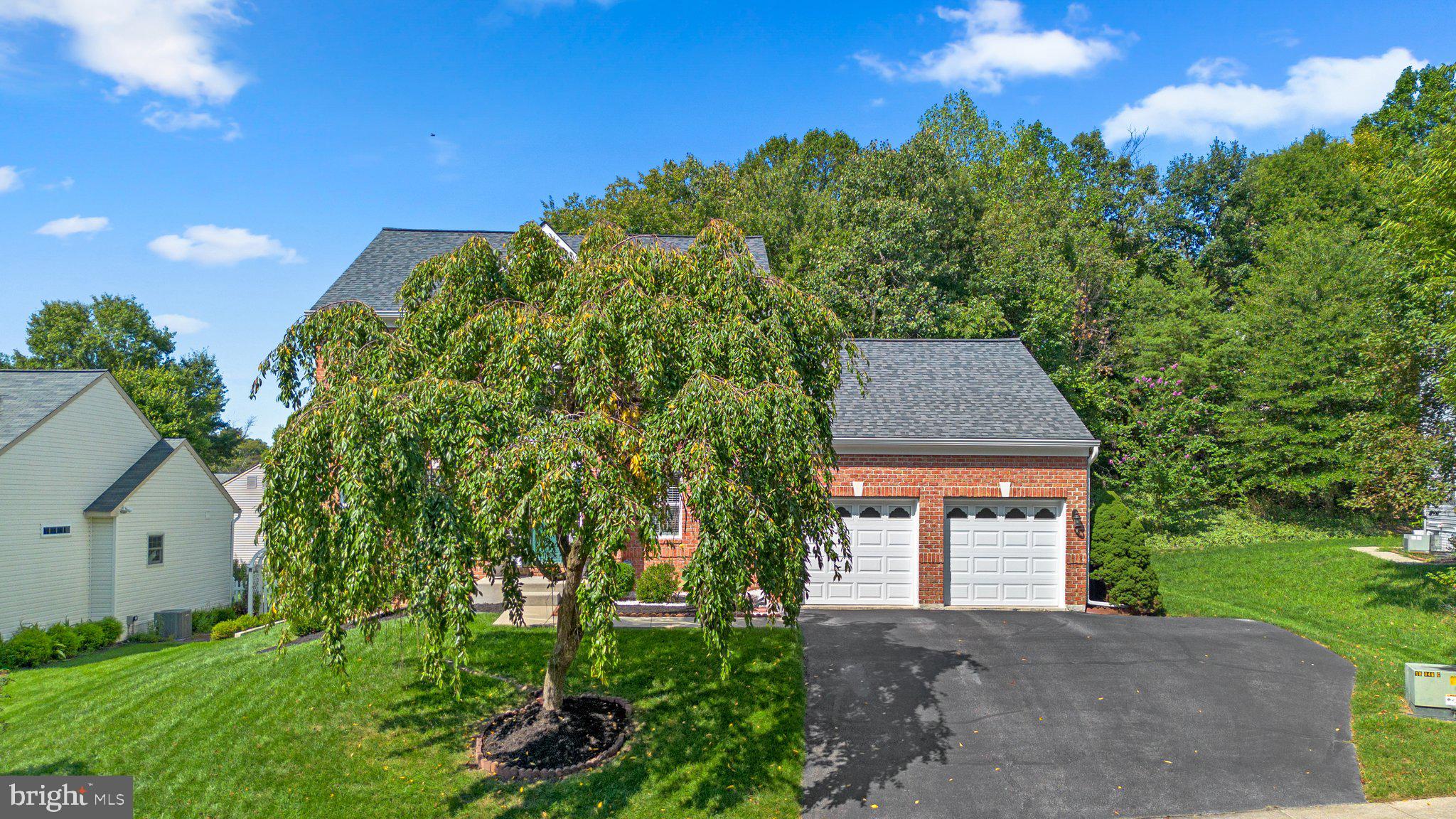 THE VILLAGES AT WELLINGTON - Residential