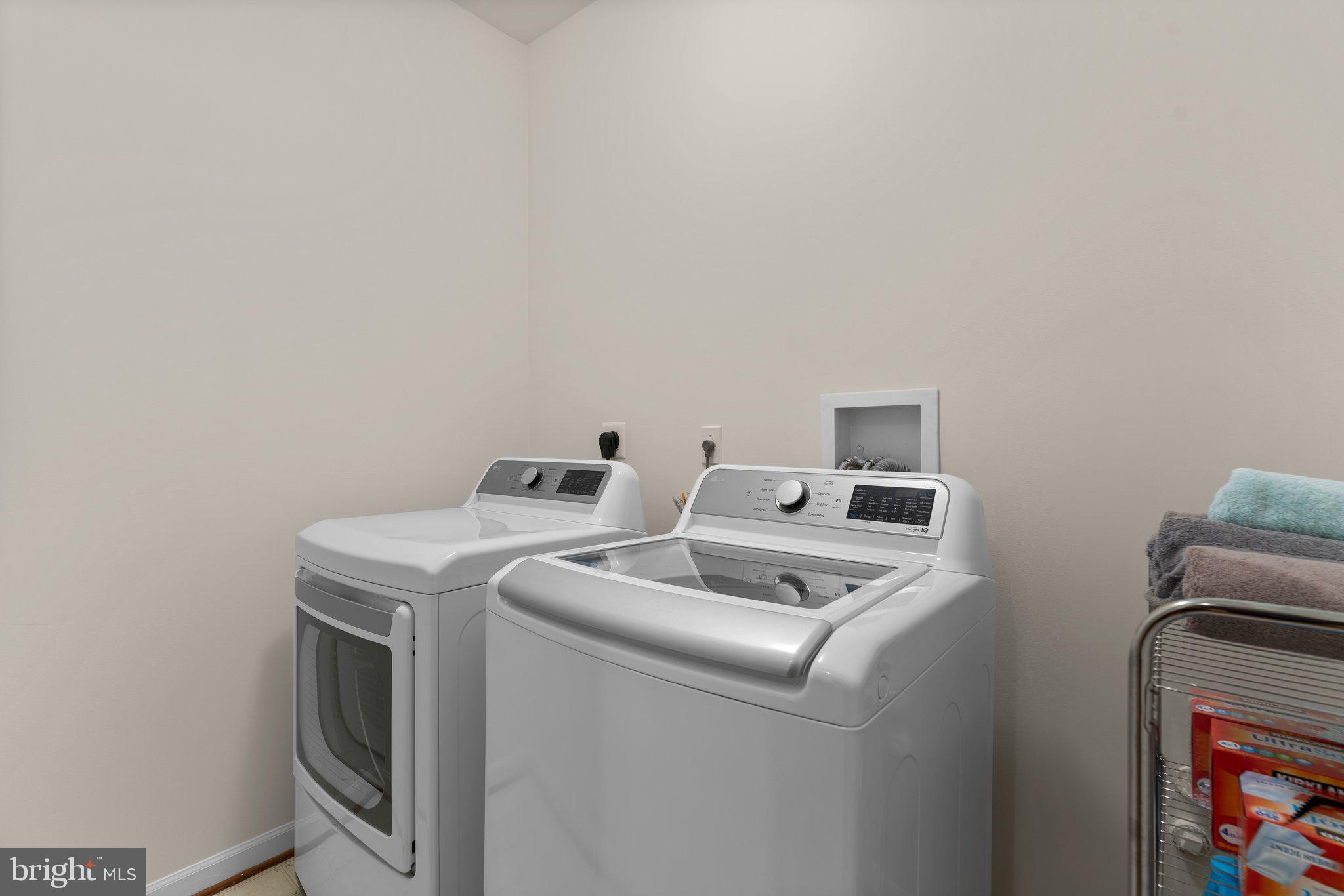 THE VILLAGES AT WELLINGTON - Residential