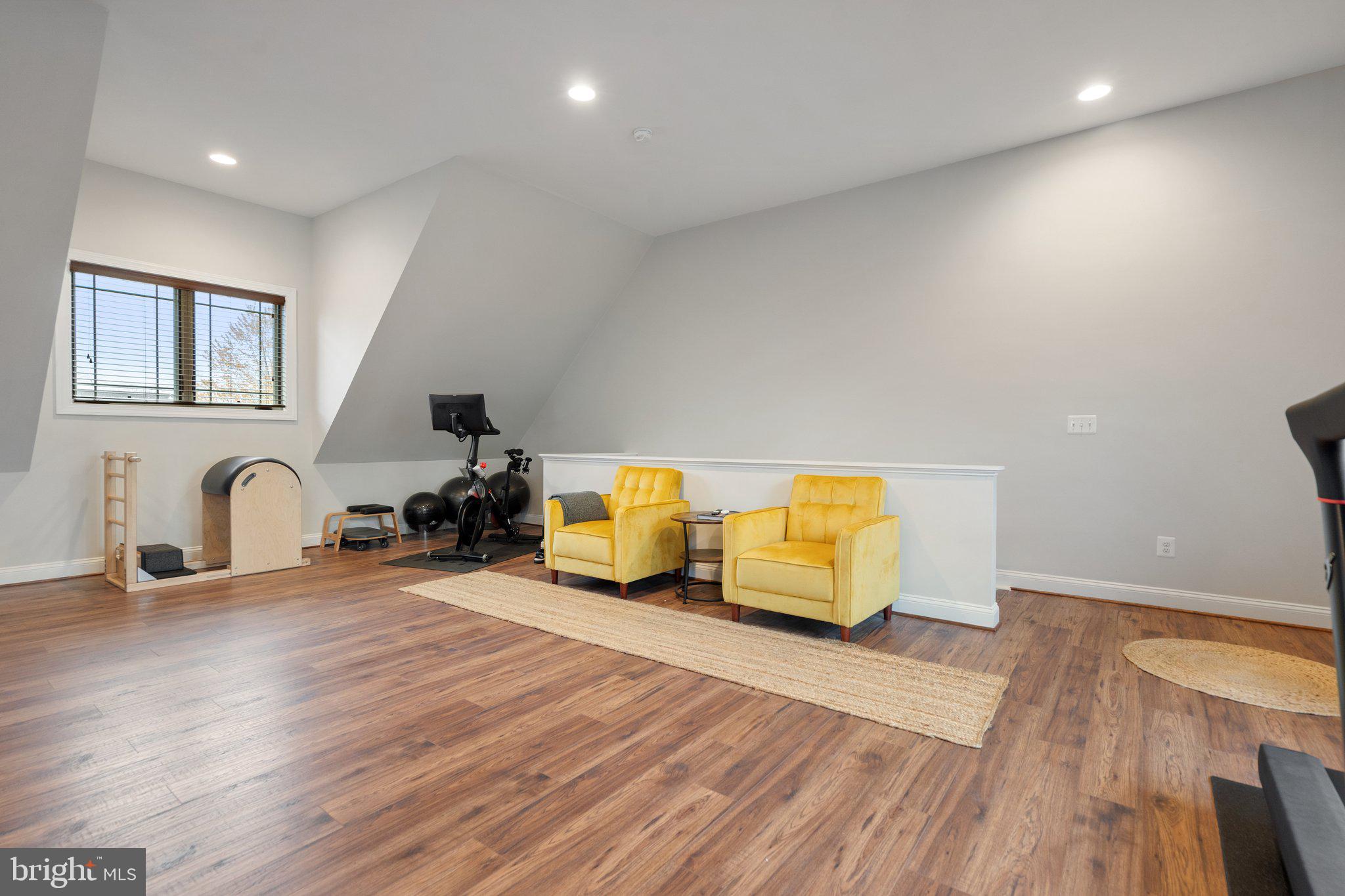 WATERLOO NORTH - Residential