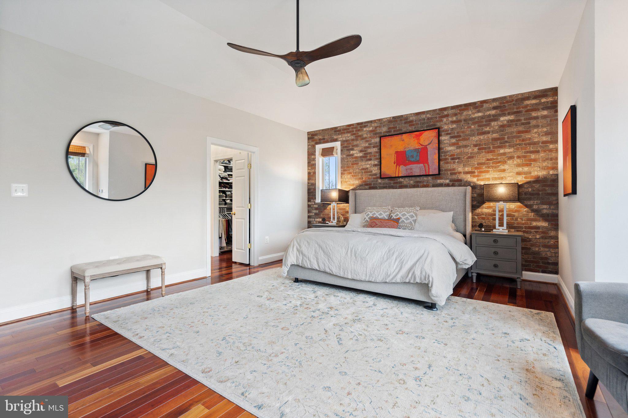 WATERLOO NORTH - Residential