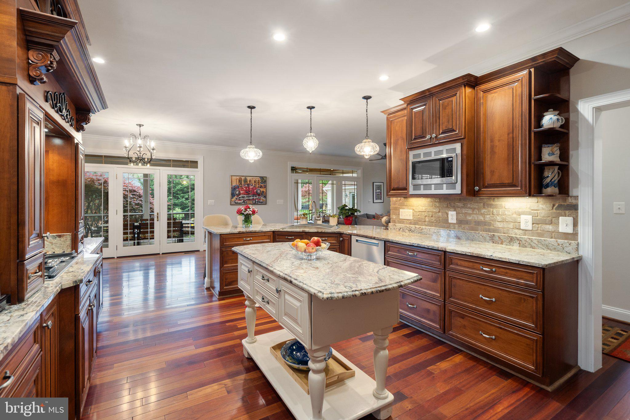 WATERLOO NORTH - Residential