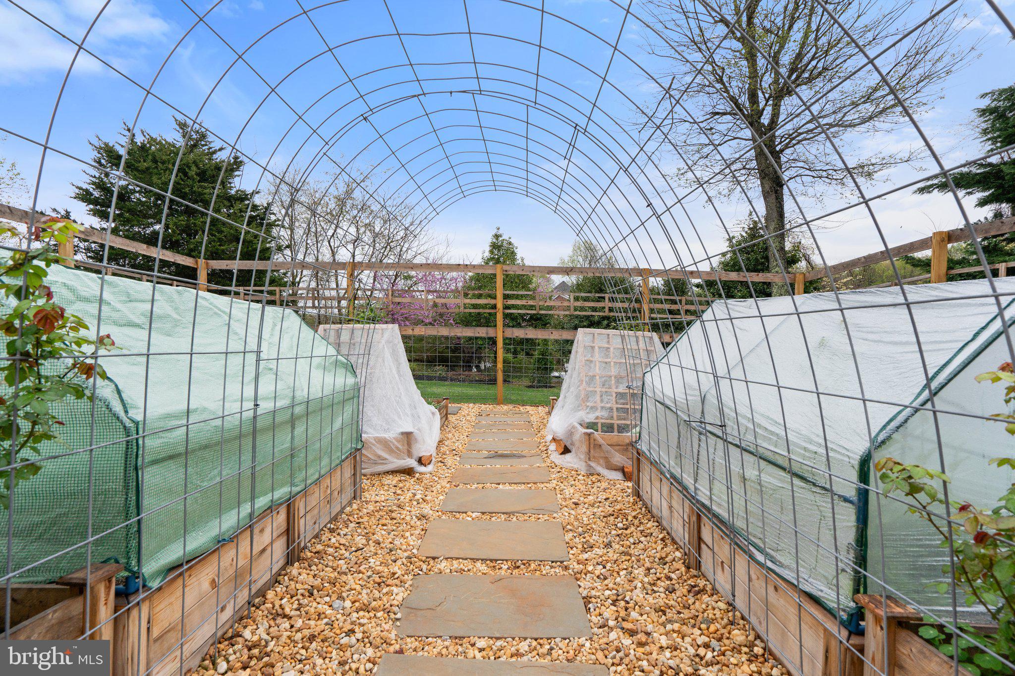 WATERLOO NORTH - Residential