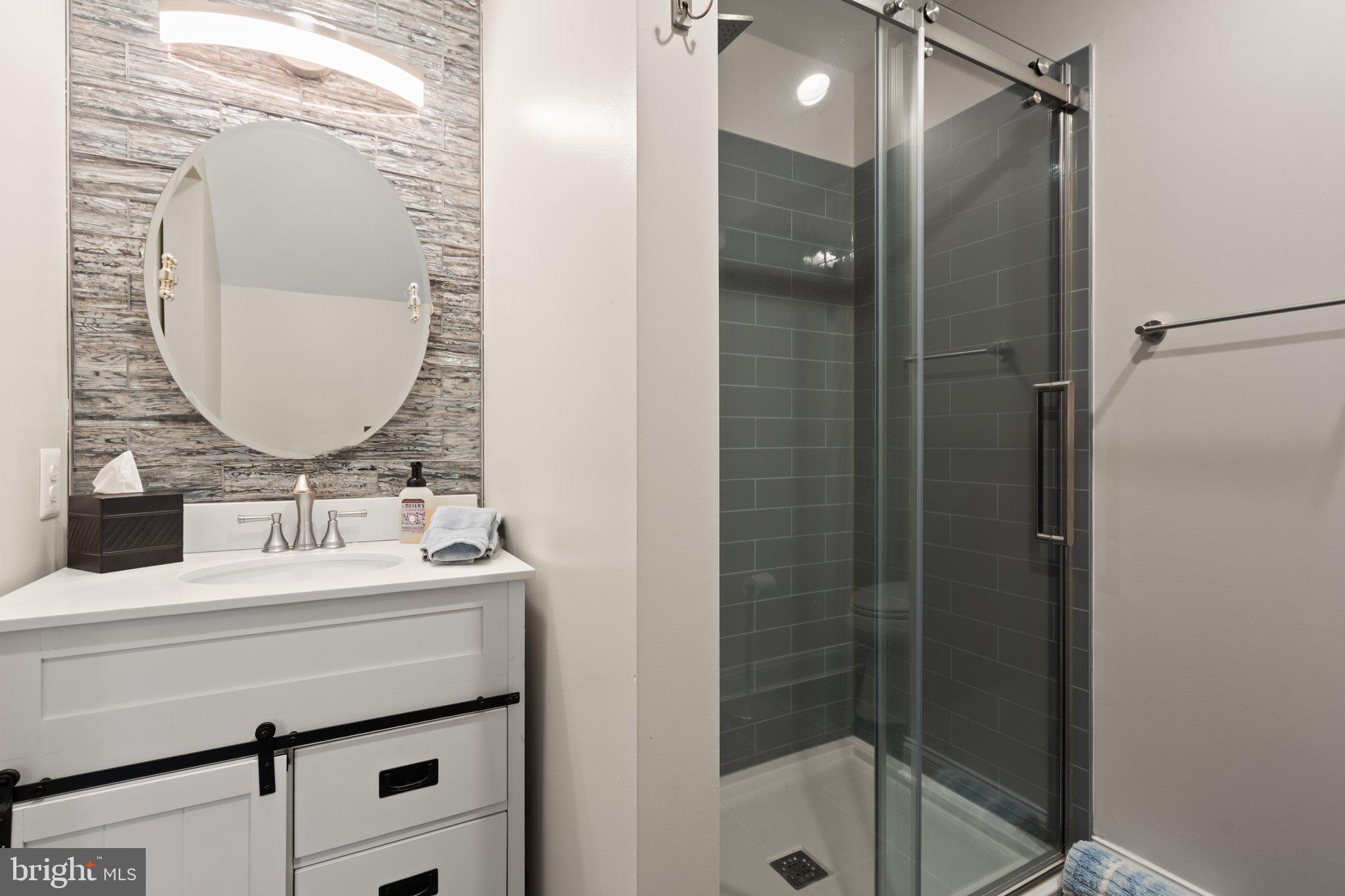 WATERLOO NORTH - Residential