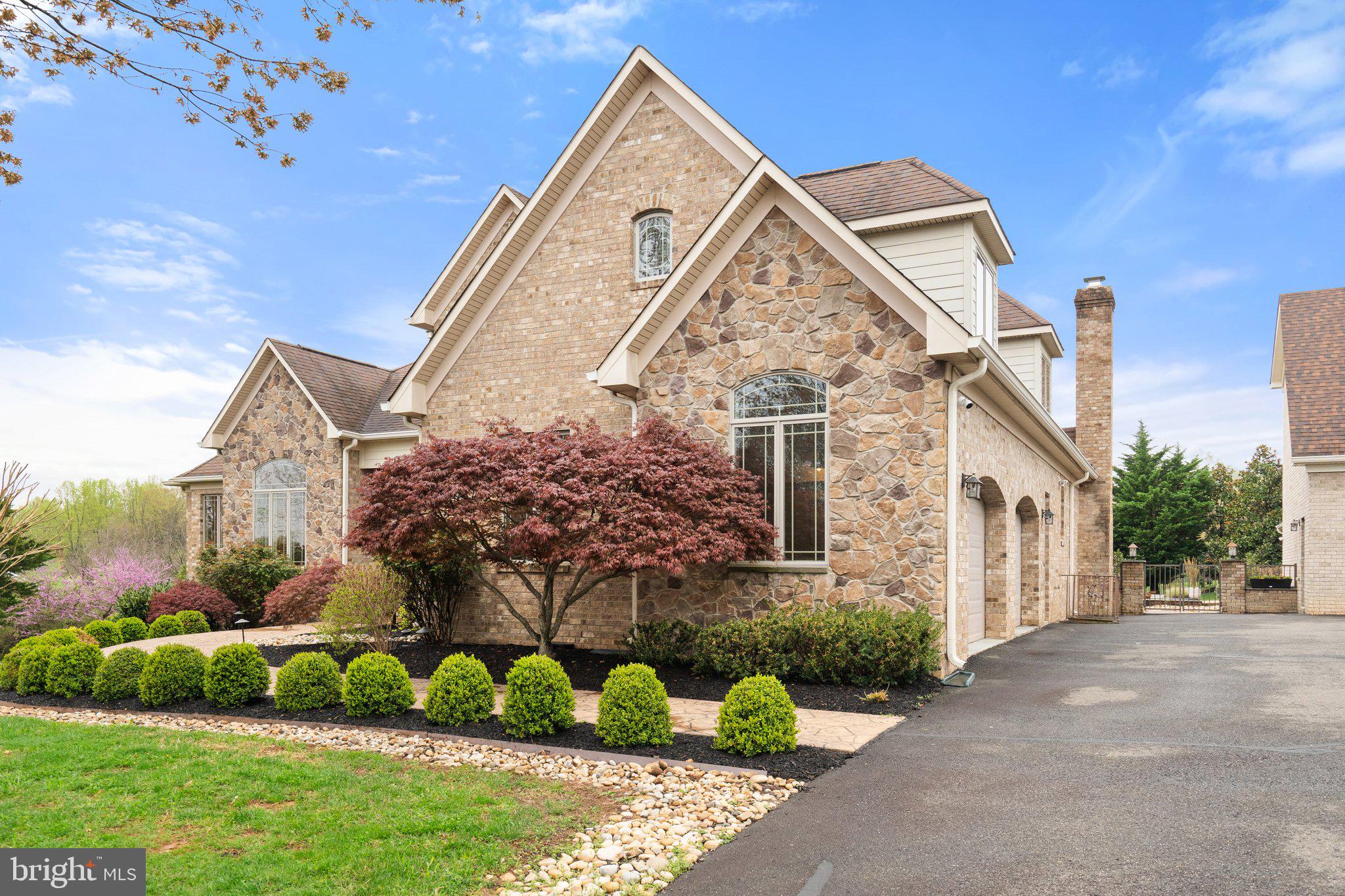 WATERLOO NORTH - Residential