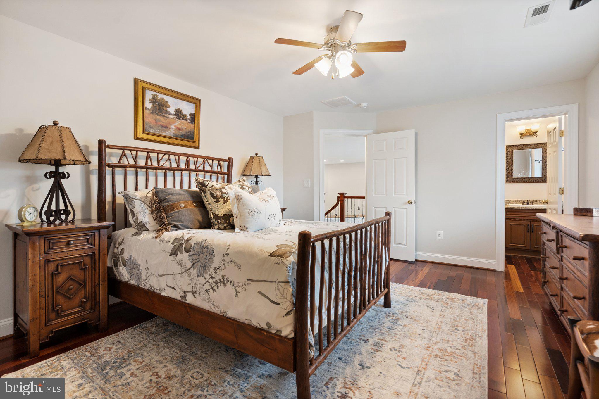 WATERLOO NORTH - Residential