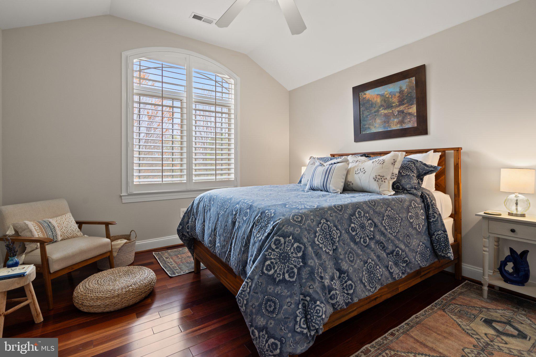 WATERLOO NORTH - Residential