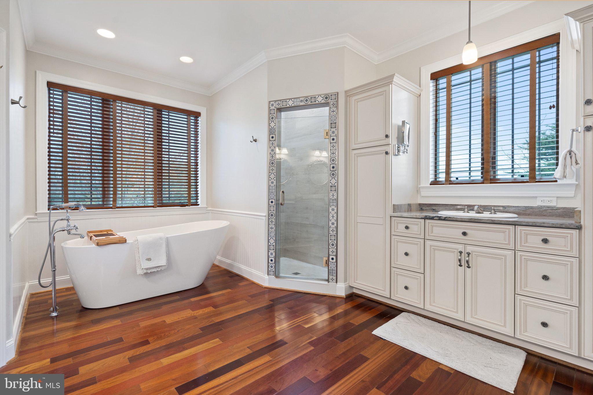 WATERLOO NORTH - Residential